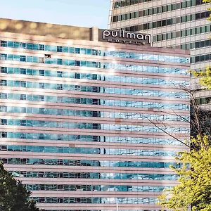 Pullman Paris La Defense 5*, Courbevoie France