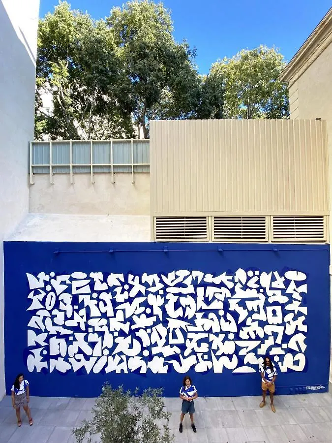 The People - Marseille Hostel