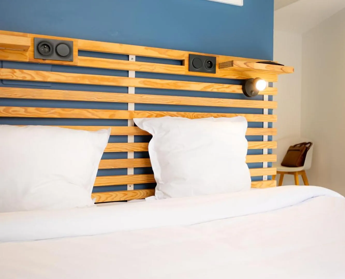 The People - Marseille Hostel